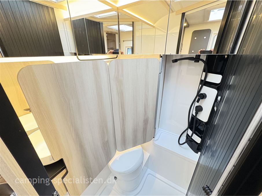 Hobby De Luxe 460 SL